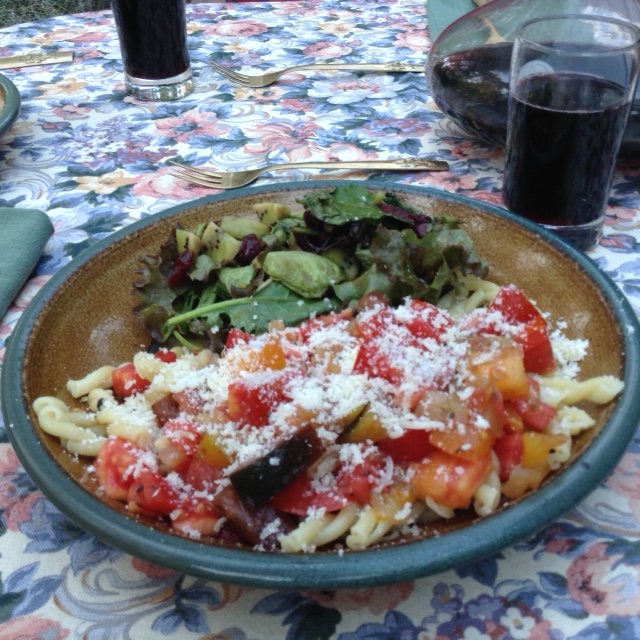 Pasta with Uncooked Tomatoes
