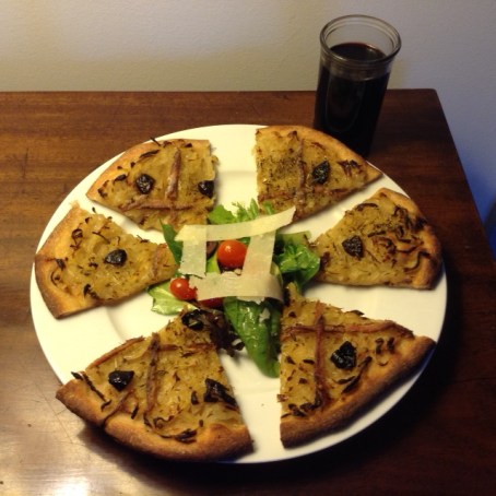 Pissaladiere with Bandol