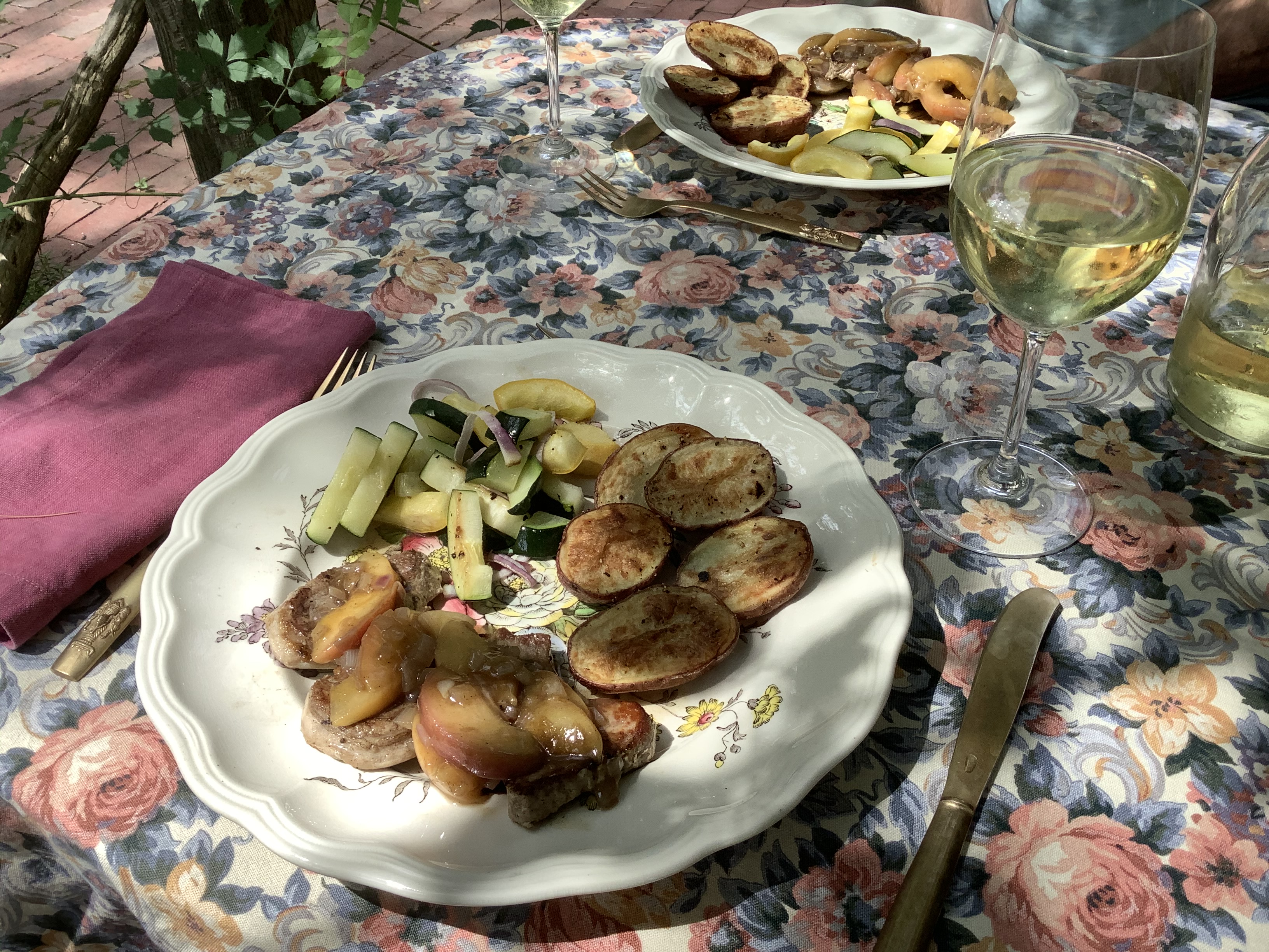 Pork Tenderloin &amp; Peach Sauce